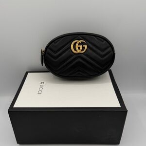 Gucci Marmont Black Matelassé Leather Belt Bag GG Logo Crossbody - like new